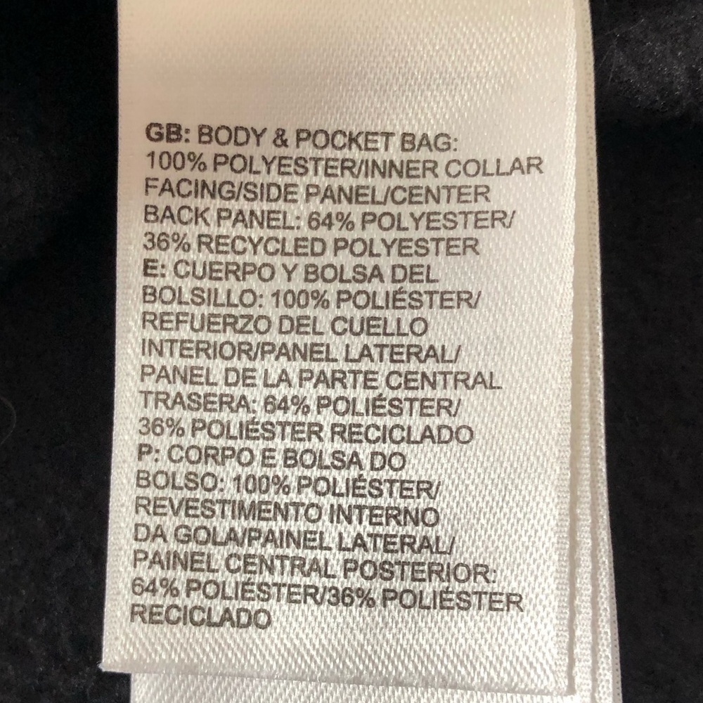 THE NORTH FACE Women’s Fleece Coat with logo at left chest. Zip arm pockets. XL - Picture 11 of 13
